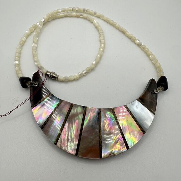 16” Abalone inlay on wood, shell beaded bib necklace! - Picture 6 of 14